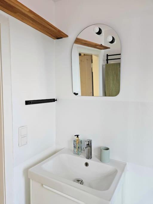 Apartment Dachnest Mit Terasse & Sauna Oerlinghausen
